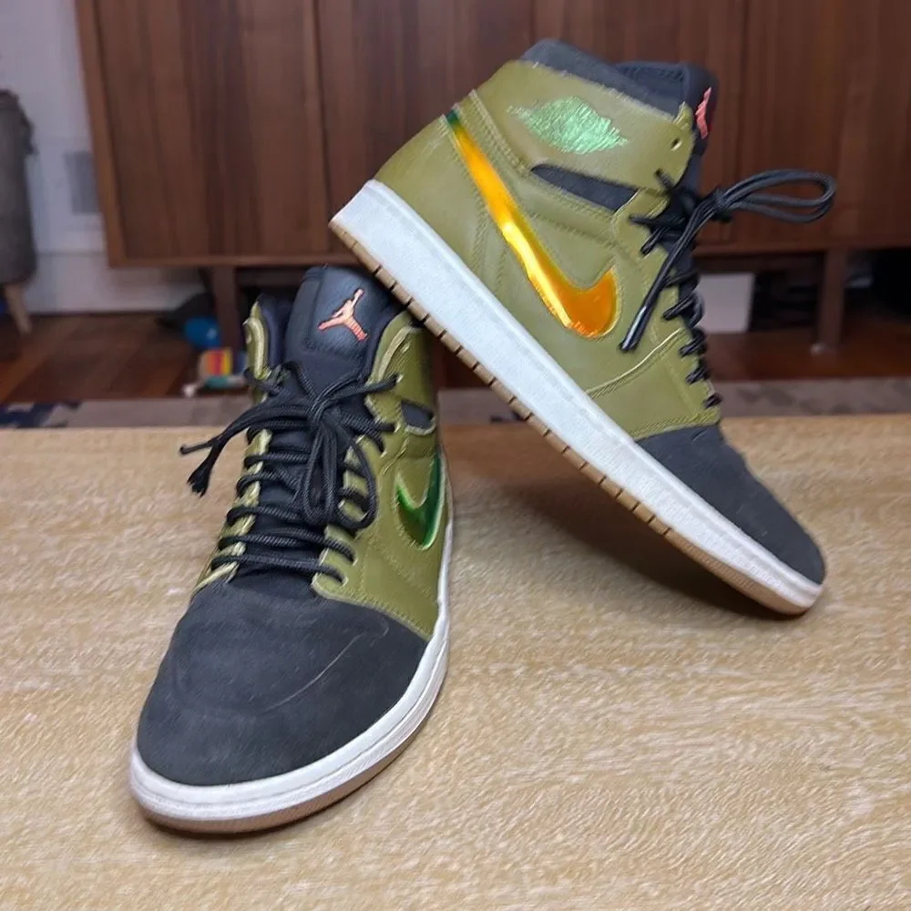Air Jordan 1 Retro‎ High Nouveau 'Militia Green'